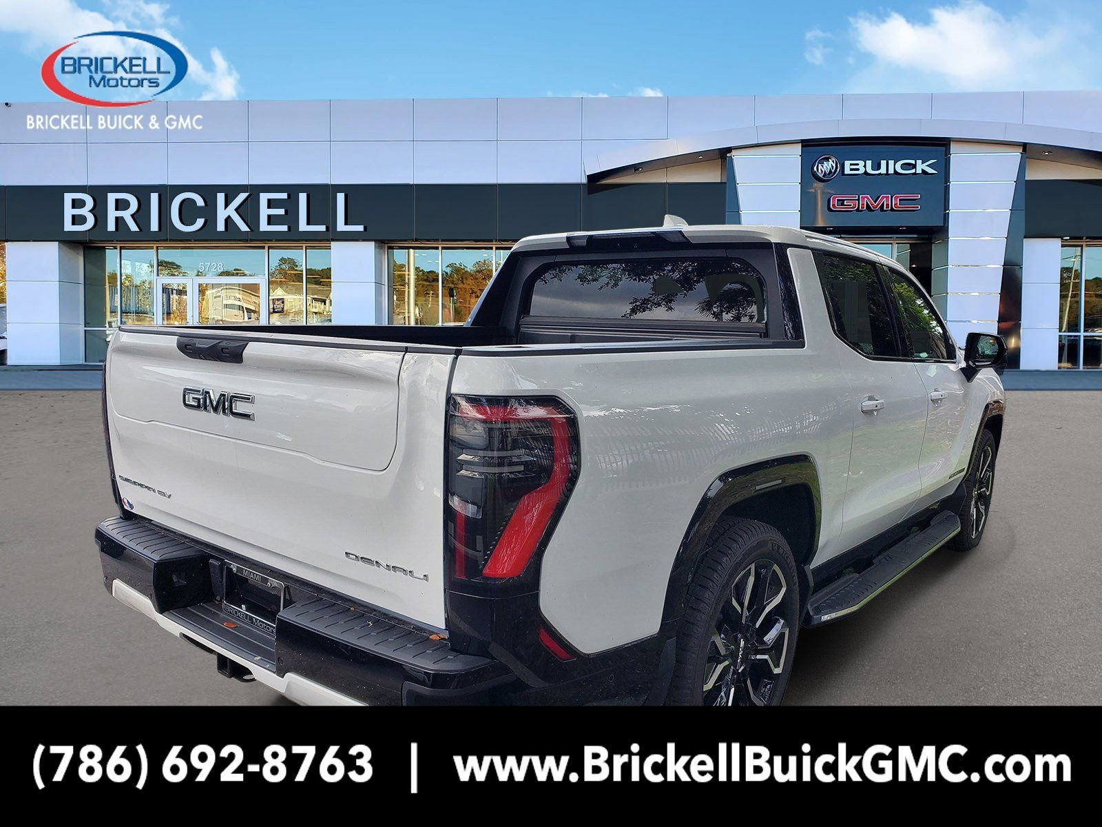 New 2025 GMC Sierra EV Denali AWD/4WD video 3