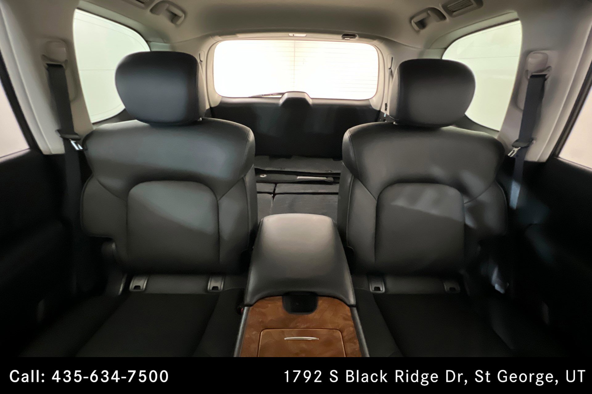 Used 2022 Nissan Armada SL w/ Captain's Chairs Package AWD/4WD image 25