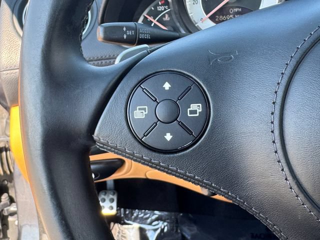 Used 2011 Mercedes-Benz SL 550 image 27