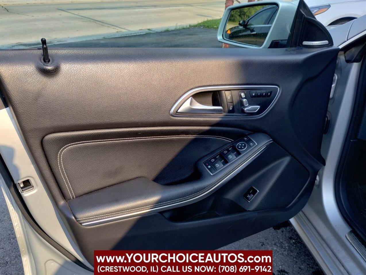 Used 2019 Mercedes-Benz CLA 250 4MATIC image 10