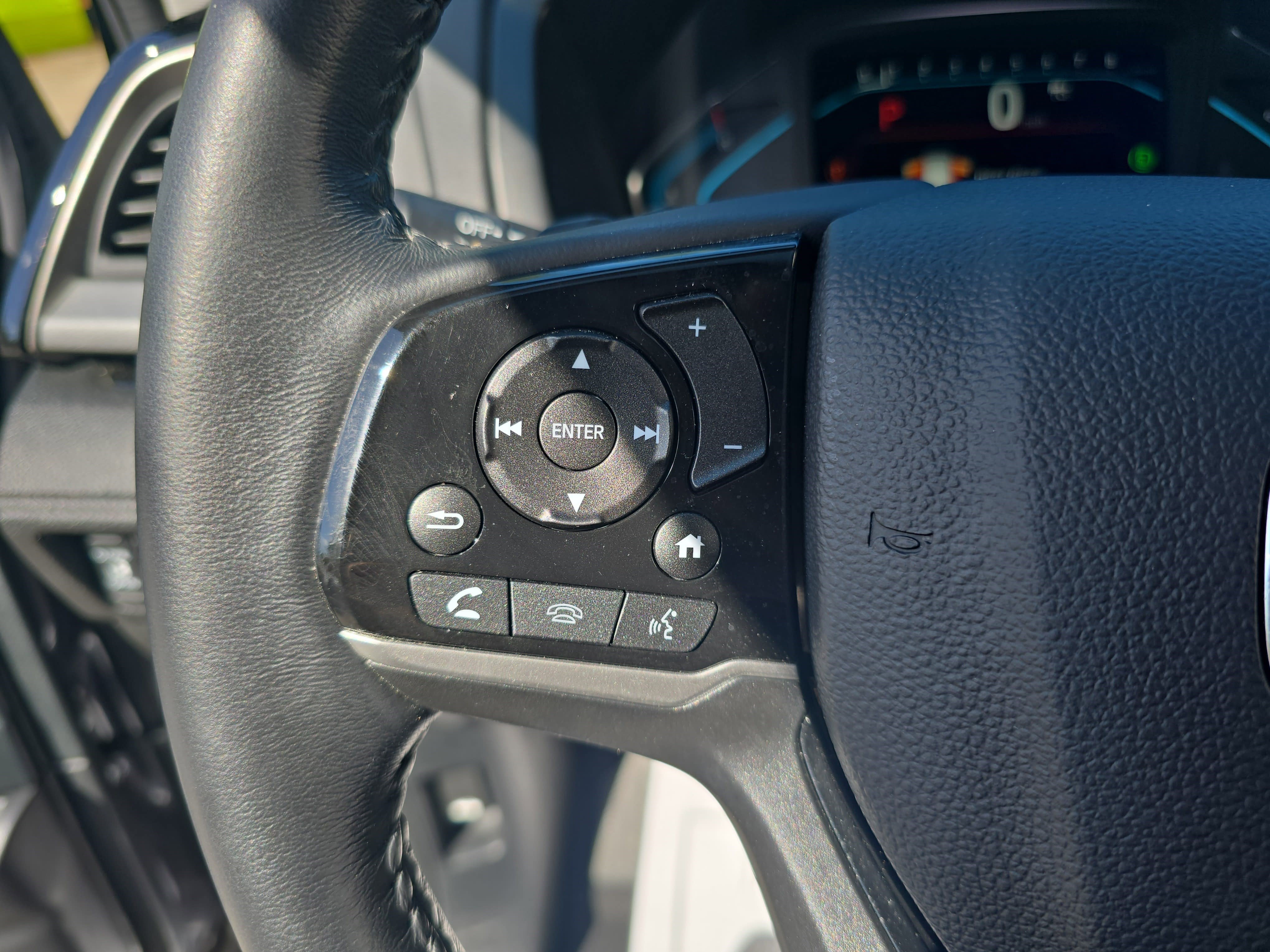 Used 2023 Honda Odyssey Touring image 19