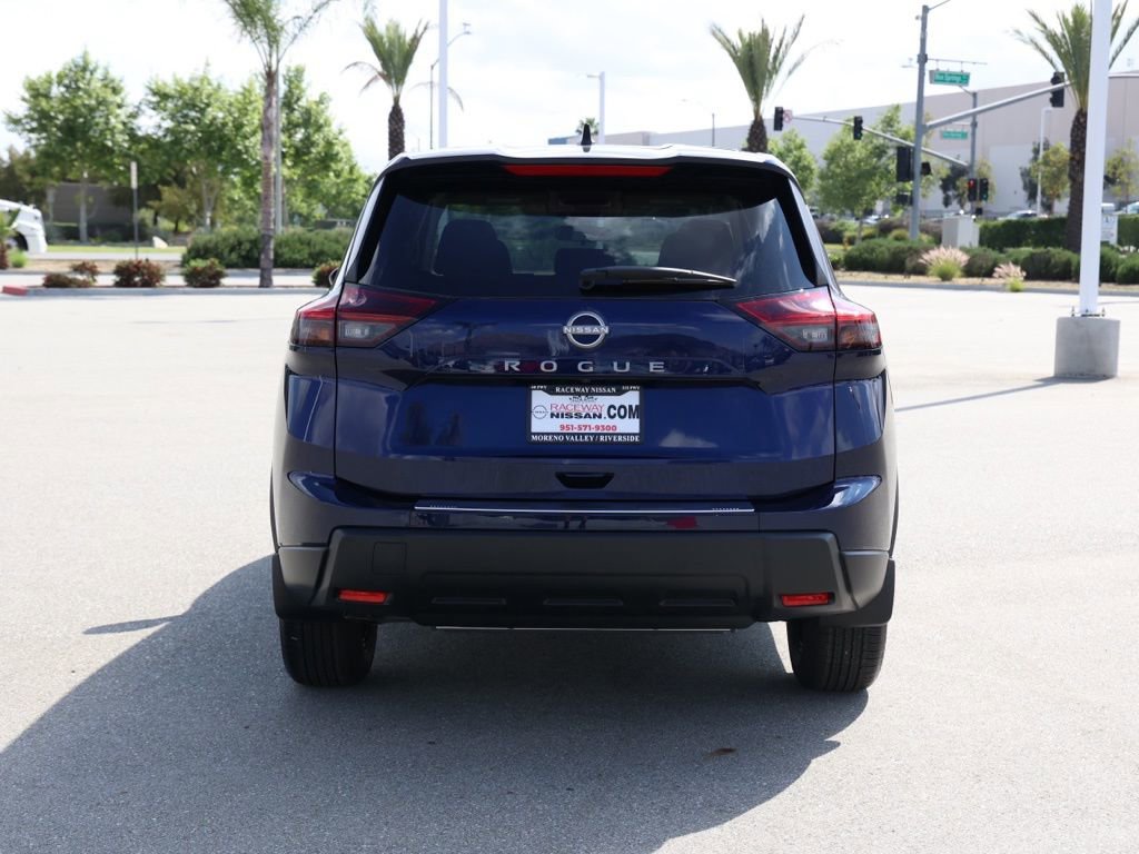 New 2026 Nissan Rogue SV image 5