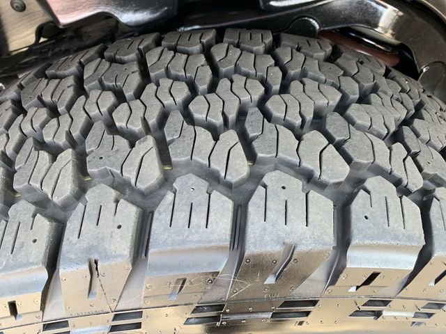 Used 2024 Ford Bronco Black Diamond image 34