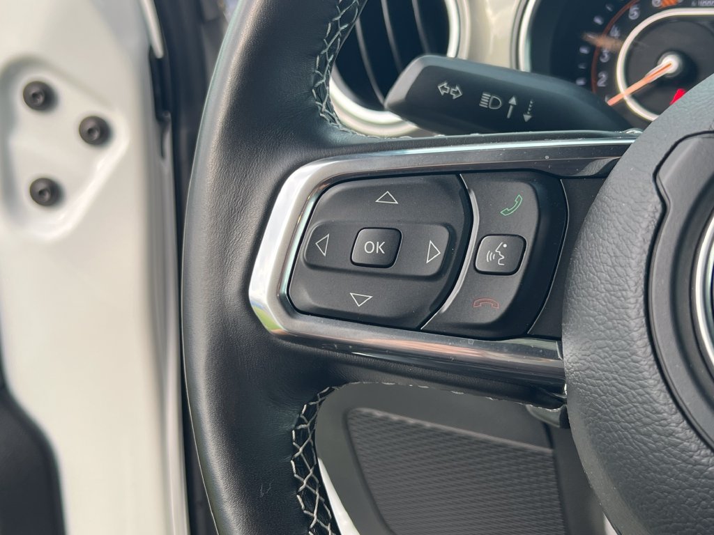 Used 2023 Jeep Wrangler Unlimited Sahara AWD/4WD image 26