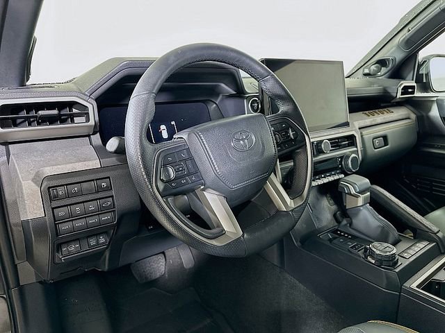 Used 2025 Toyota 4Runner Trailhunter AWD/4WD image 9