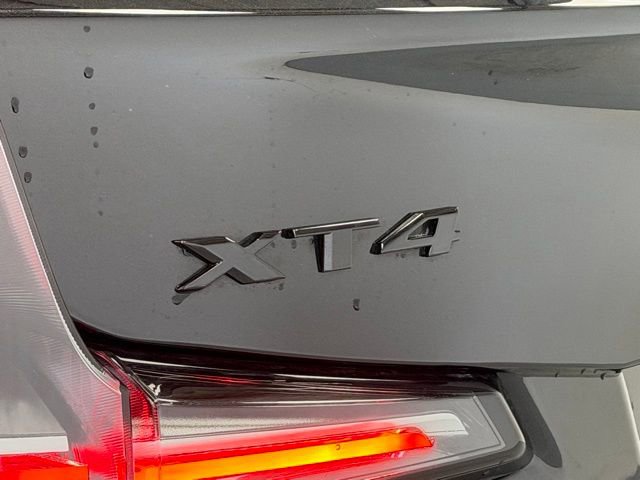 Used 2023 Cadillac XT4 Sport w/ Cold Weather Package image 8
