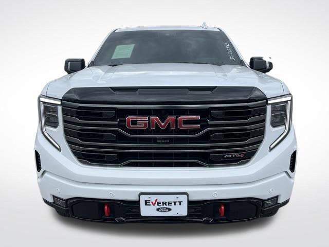 Used 2025 GMC Sierra 1500 AT4 w/ AT4 Premium Package AWD/4WD image 2