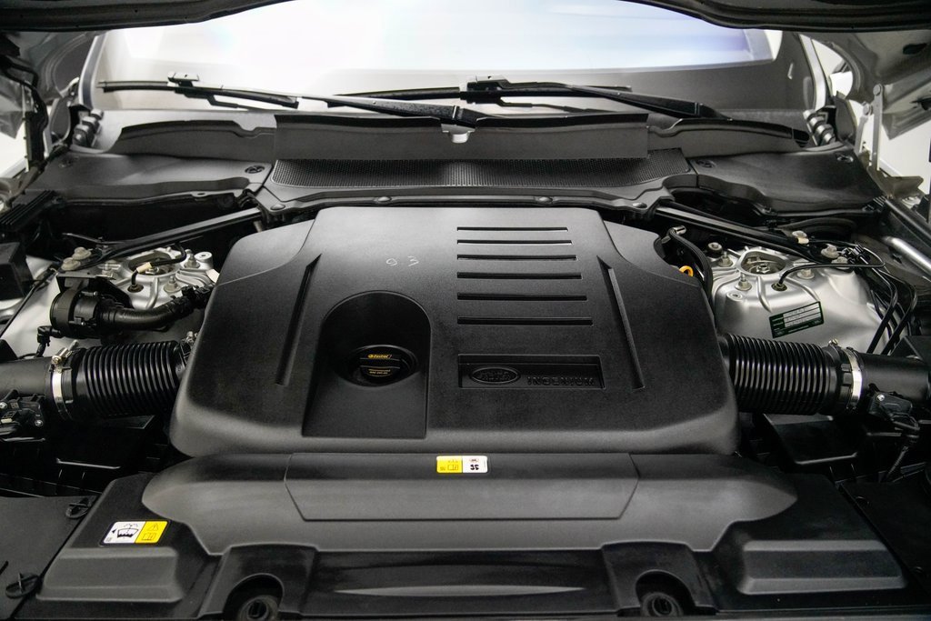 Used 2021 Land Rover Range Rover Sport SE image 13