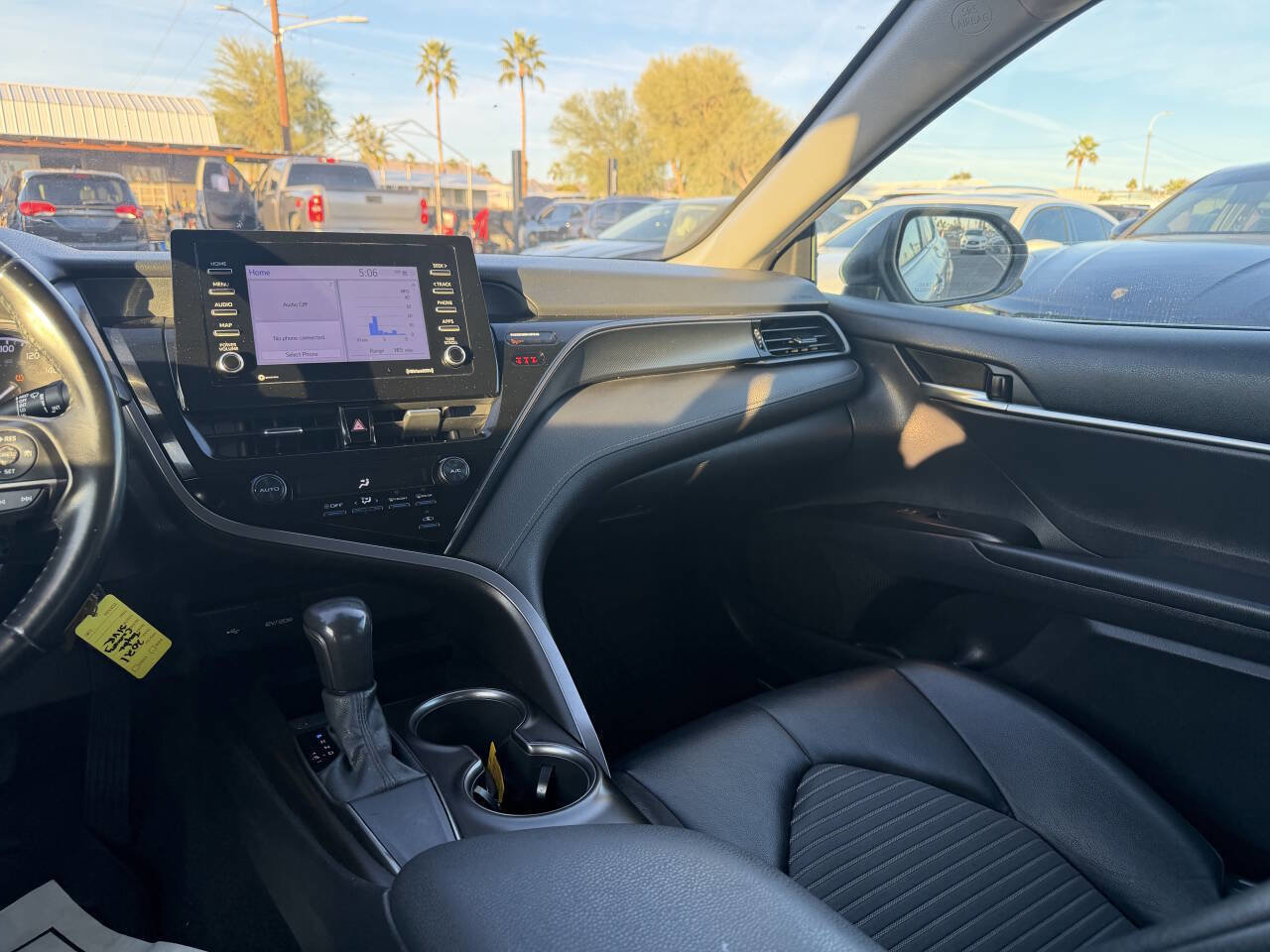 Used 2021 Toyota Camry SE image 22