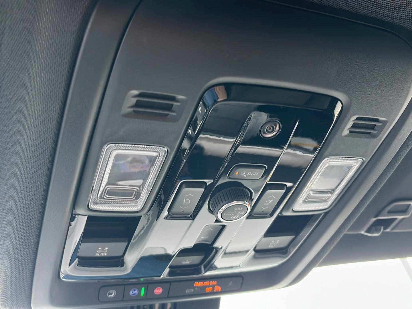 New 2026 Chevrolet Tahoe High Country AWD/4WD image 18