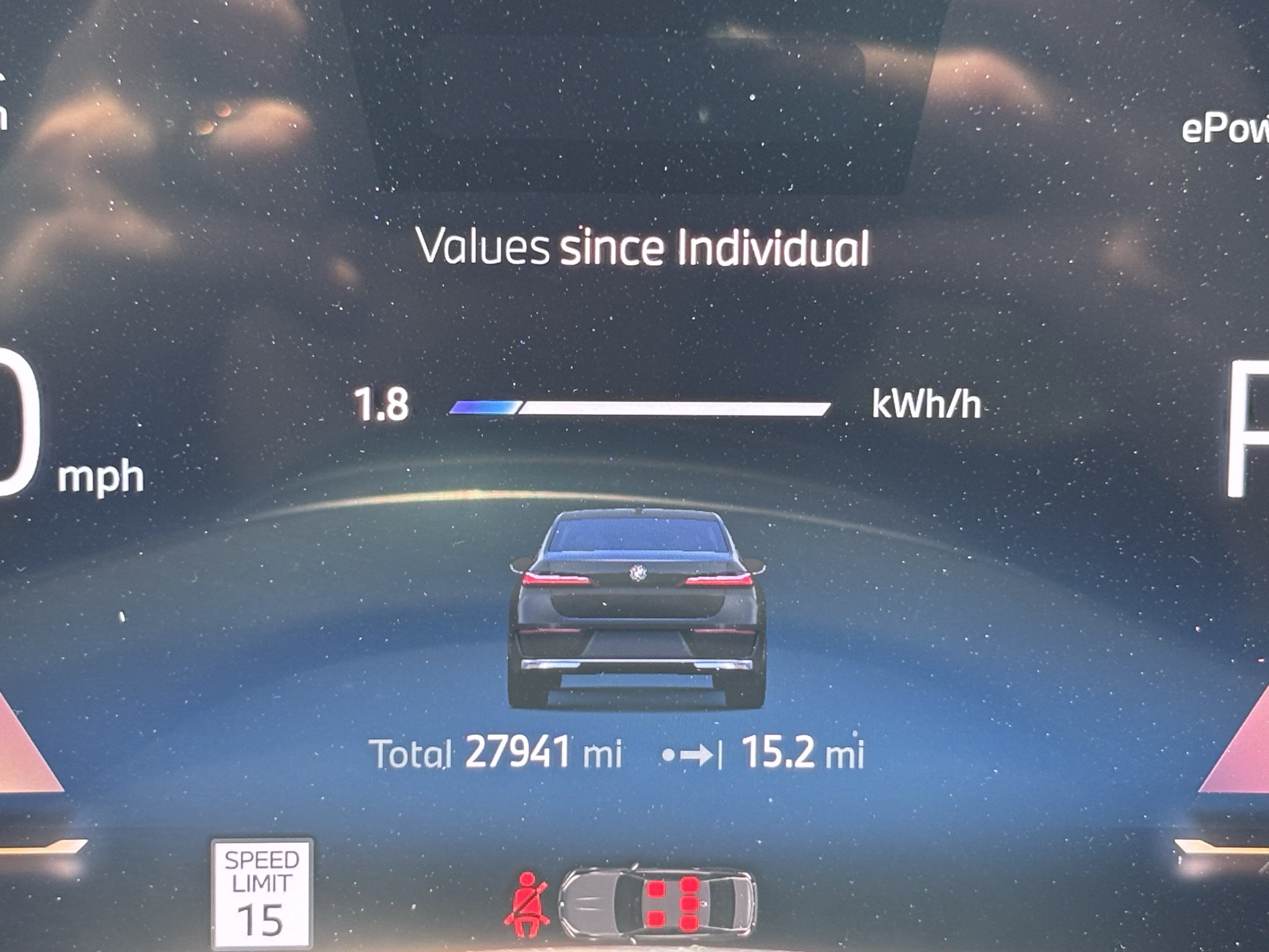 Certified 2023 BMW i7 xDrive60 AWD/4WD image 22