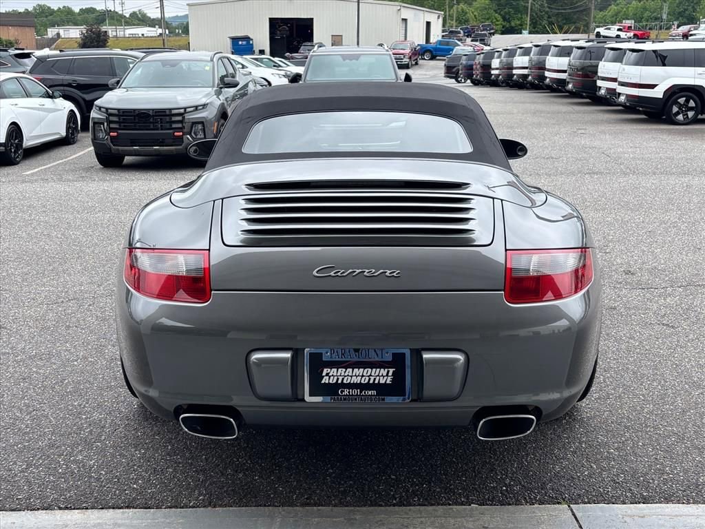 Used 2008 Porsche 911 Carrera RWD image 25
