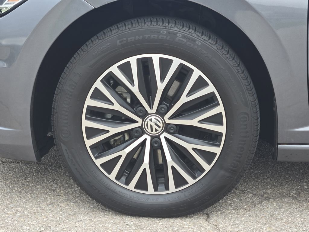 Used 2021 Volkswagen Jetta S w/ Driver Assistance Package FWD image 13