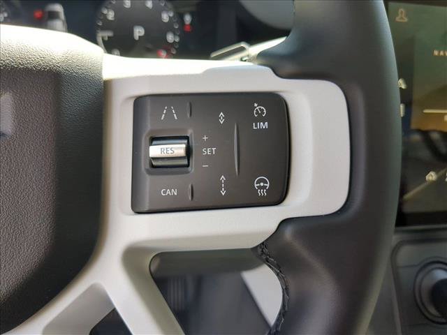 New 2026 Land Rover Defender 110 X-Dynamic SE AWD/4WD image 14