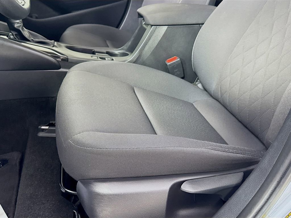 Used 2023 Toyota Corolla LE w/ Carpet Mat Package (TMS) FWD image 23