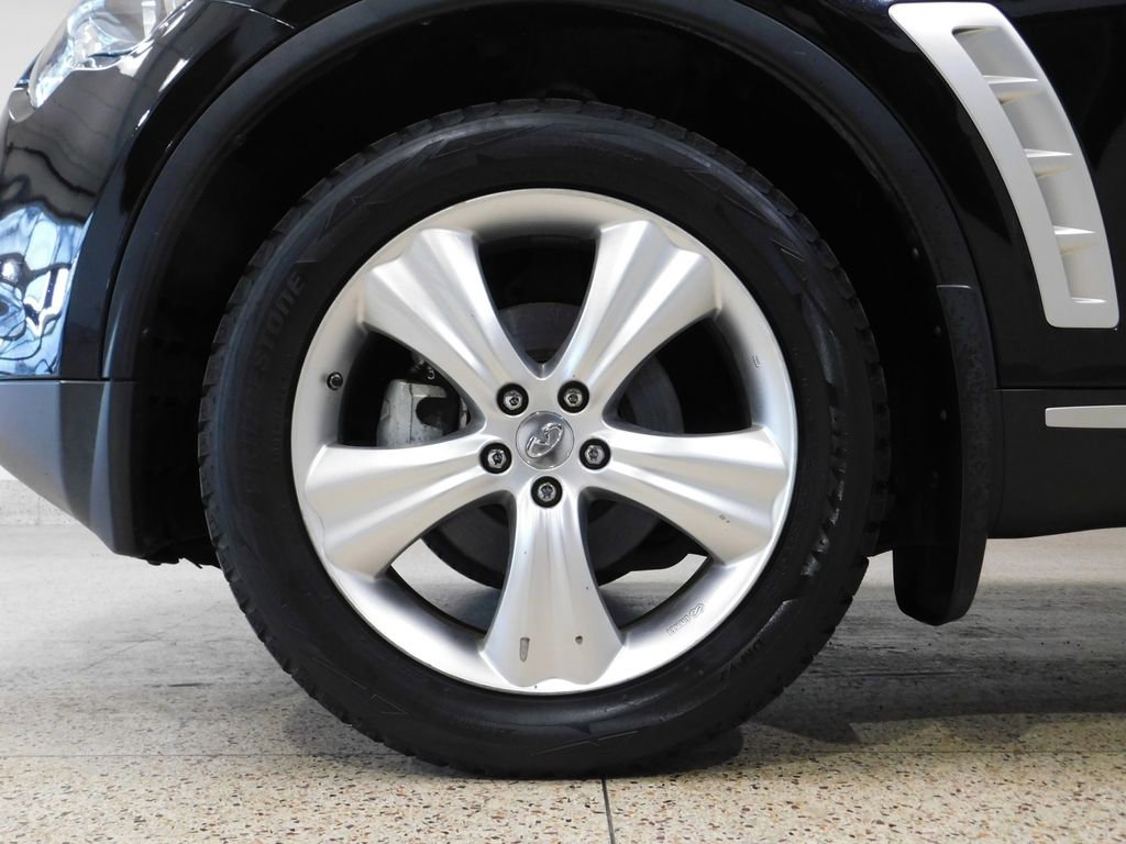 Used 2010 INFINITI FX35 AWD w/ Technology Pkg image 20