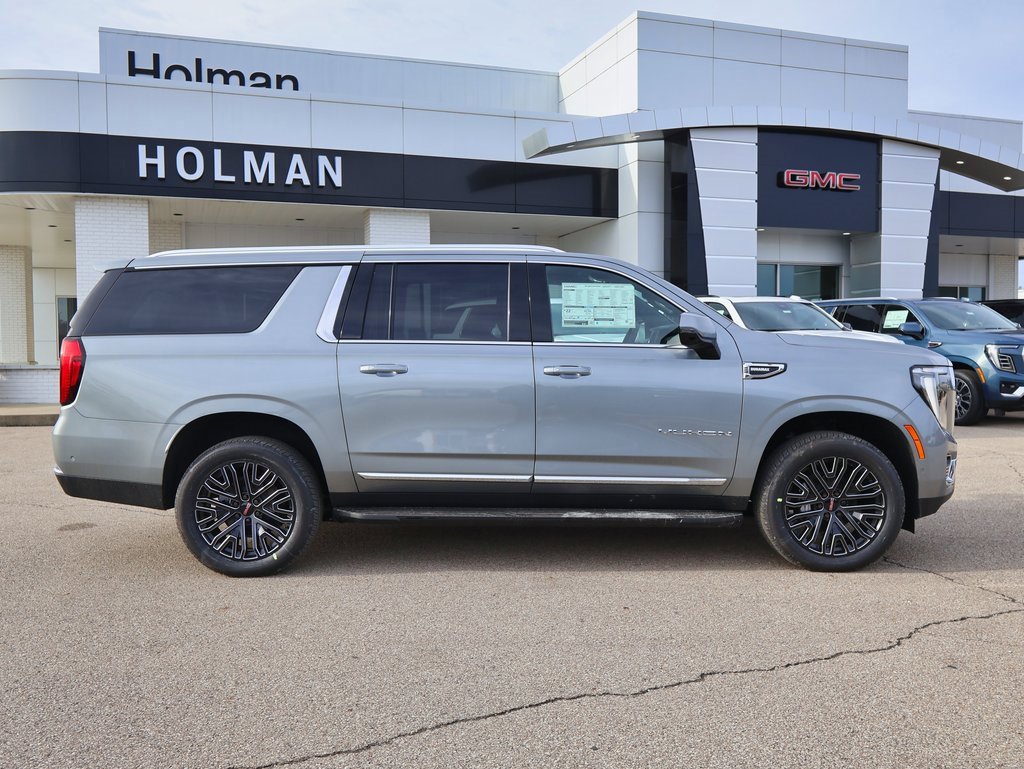 New 2026 GMC Yukon XL Elevation image 2