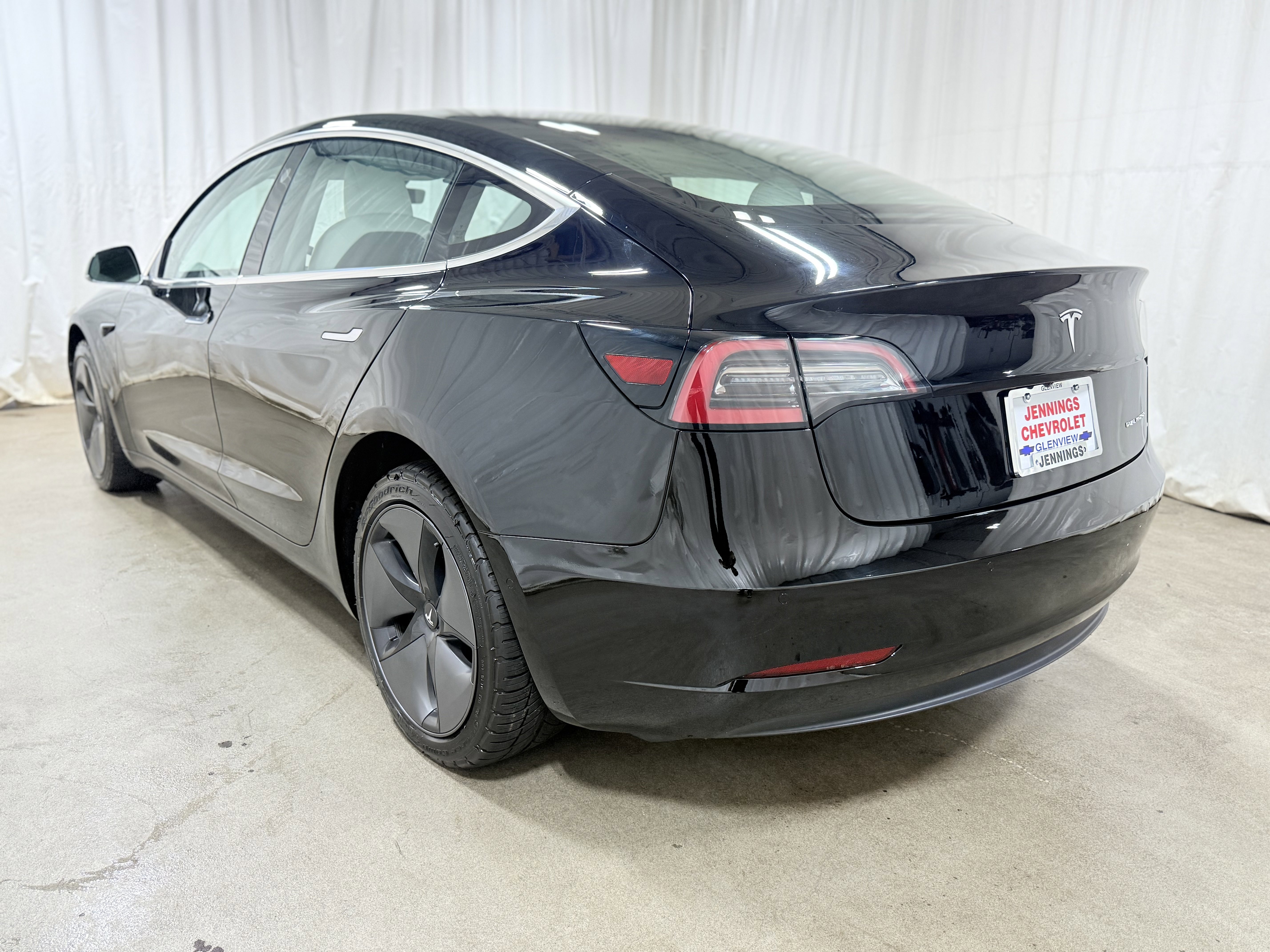 Used 2018 Tesla Model 3 Long Range image 6