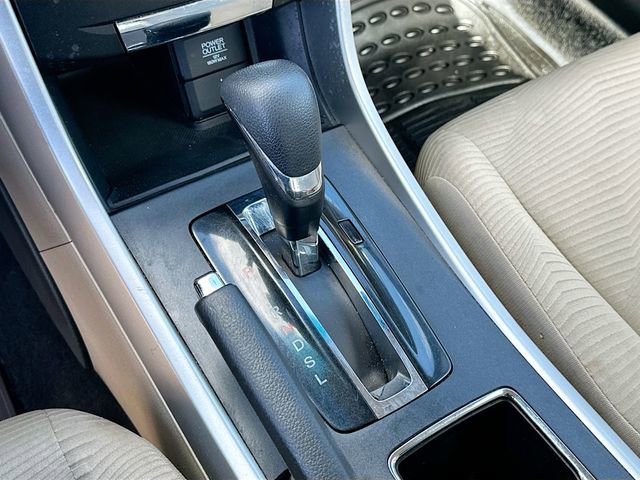Used 2015 Honda Accord LX image 16