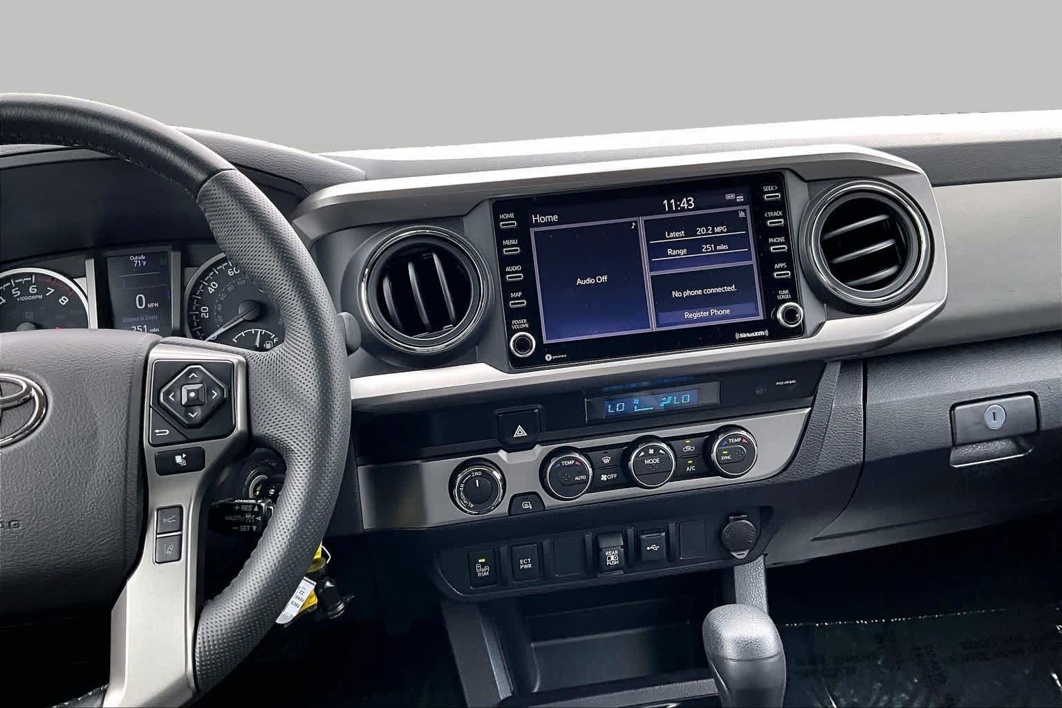 Used 2022 Toyota Tacoma SR5 w/ Technology Package AWD/4WD image 7