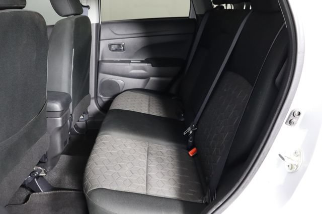 Used 2024 Mitsubishi Outlander Sport ES AWD/4WD image 13