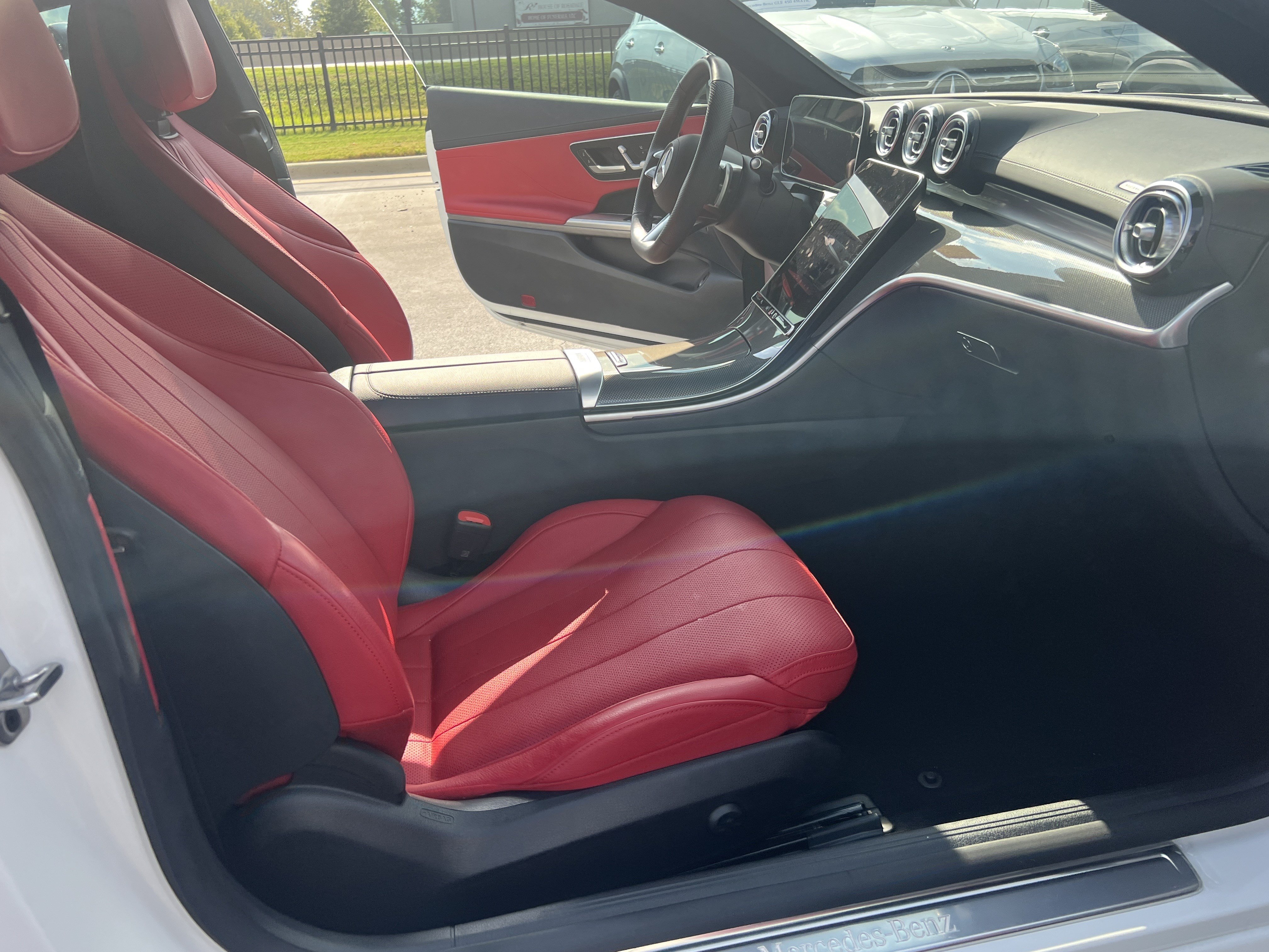 Certified 2026 Mercedes-Benz CLE 300 4MATIC Coupe image 33