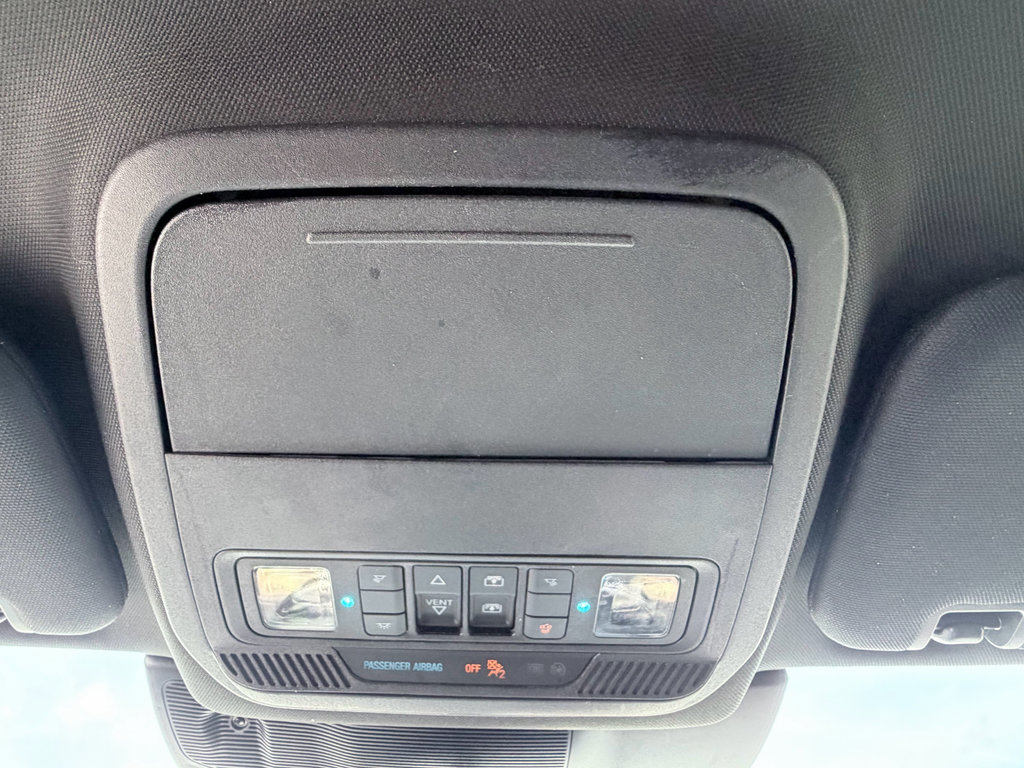 Used 2021 Ford Explorer Platinum w/ Equipment Group 601A AWD/4WD image 17