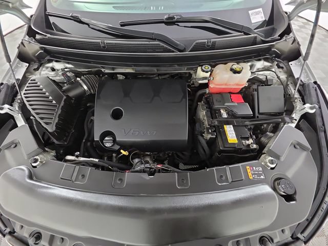 Used 2020 Buick Enclave Essence w/ Sport Touring Edition FWD image 50