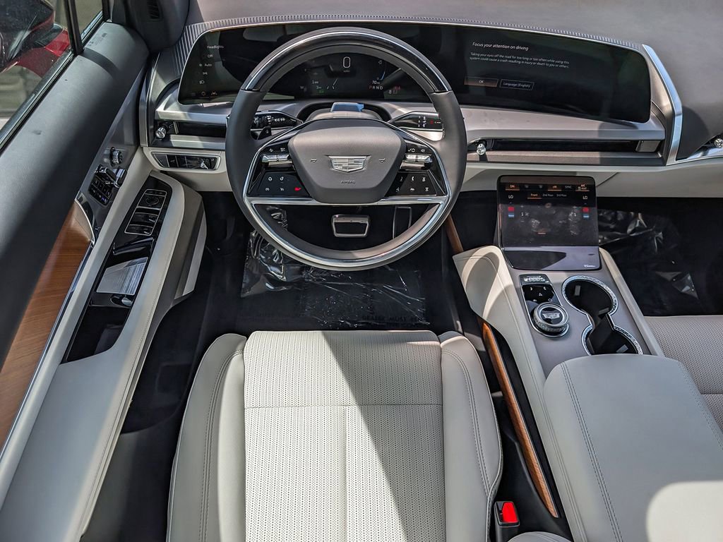 New 2026 Cadillac Vistiq Sport AWD/4WD image 17