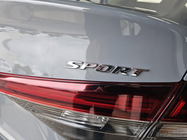 Used 2025 Honda Civic Sport image 30