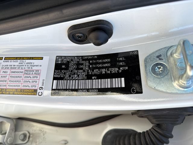 Used 2021 Toyota 4Runner Limited AWD/4WD image 30