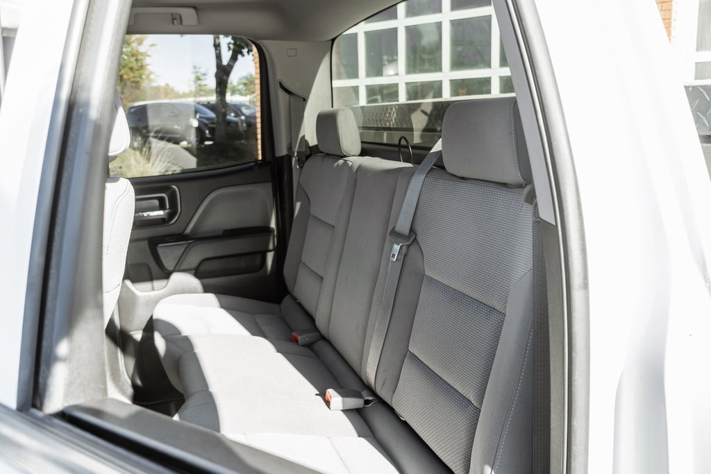 Used 2016 Chevrolet Silverado 1500 4x4 Double Cab image 20
