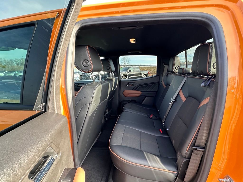 Certified 2025 GMC Canyon AT4 AWD/4WD image 22