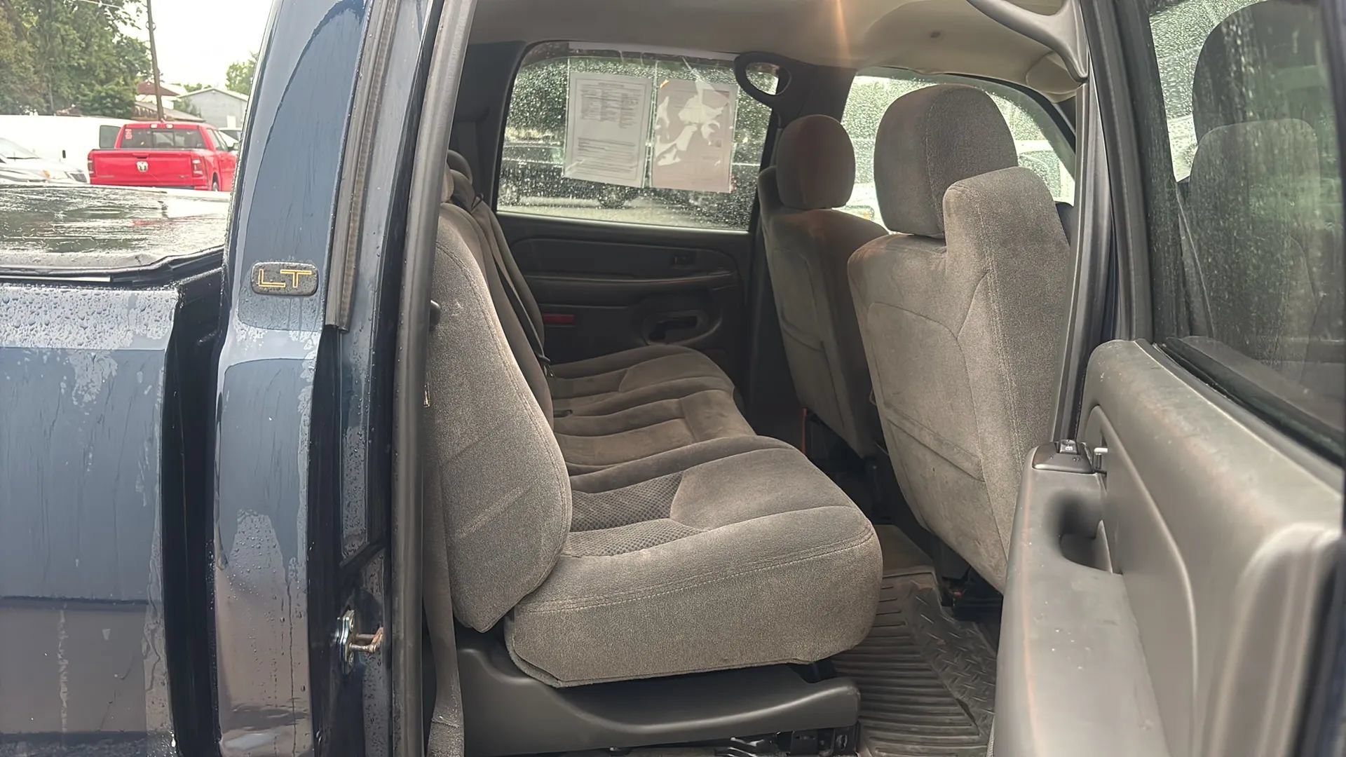 Used 2006 Chevrolet Silverado 1500 LT AWD/4WD image 16