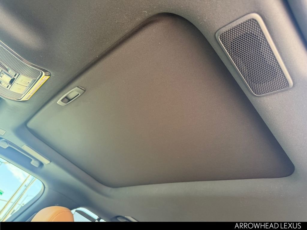 New 2026 Lexus LX 600 4WD w/ Luxury Package image 22