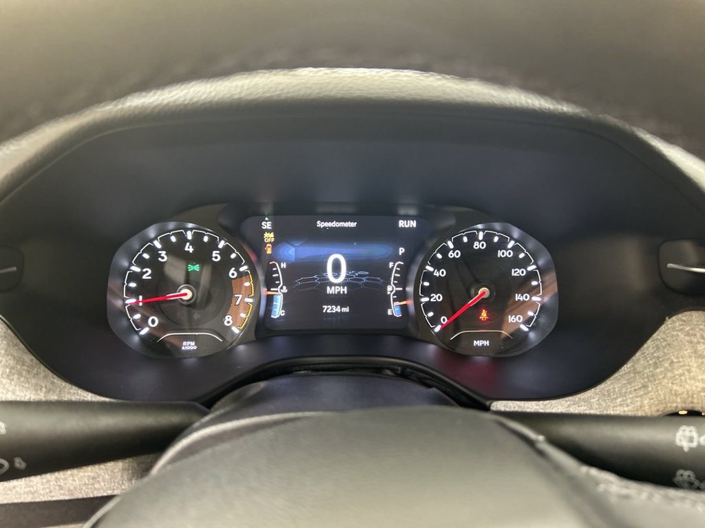 Used 2023 Jeep Compass Latitude w/ Convenience Group AWD/4WD image 13