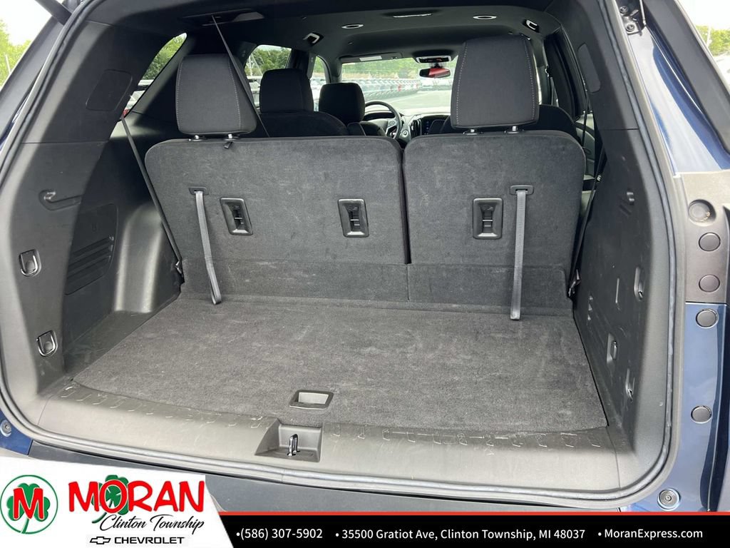 Certified 2023 Chevrolet Traverse LT FWD image 12