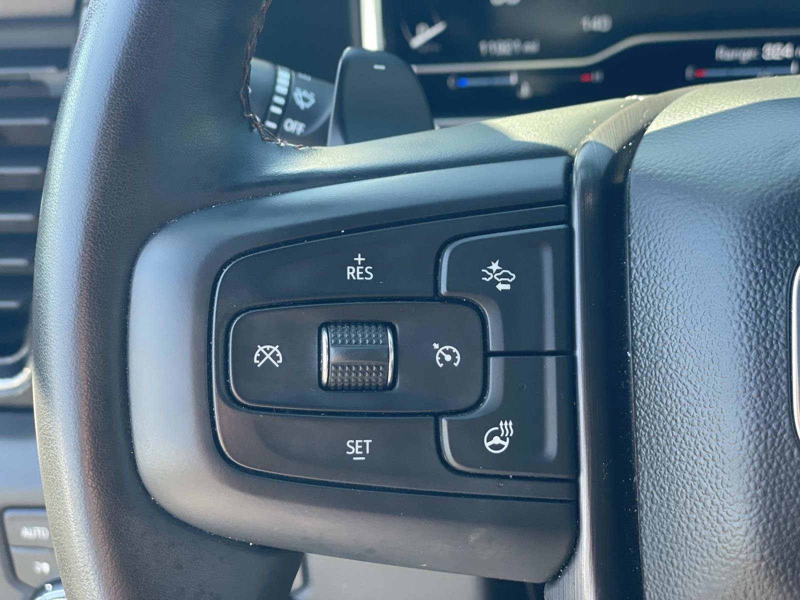 Used 2025 GMC Sierra 1500 AT4 w/ AT4 Premium Package AWD/4WD image 10