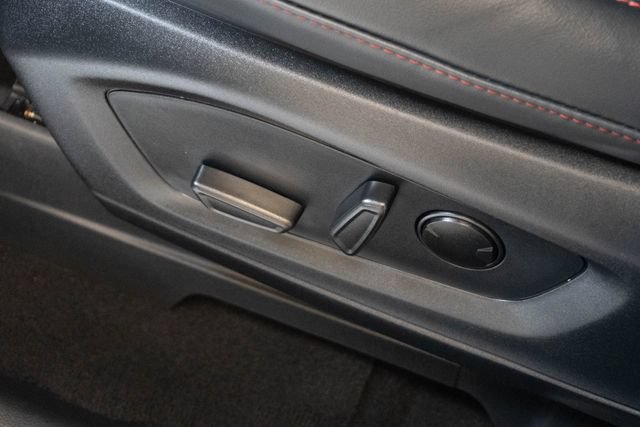 Used 2025 Ford Explorer ST-Line AWD/4WD image 19