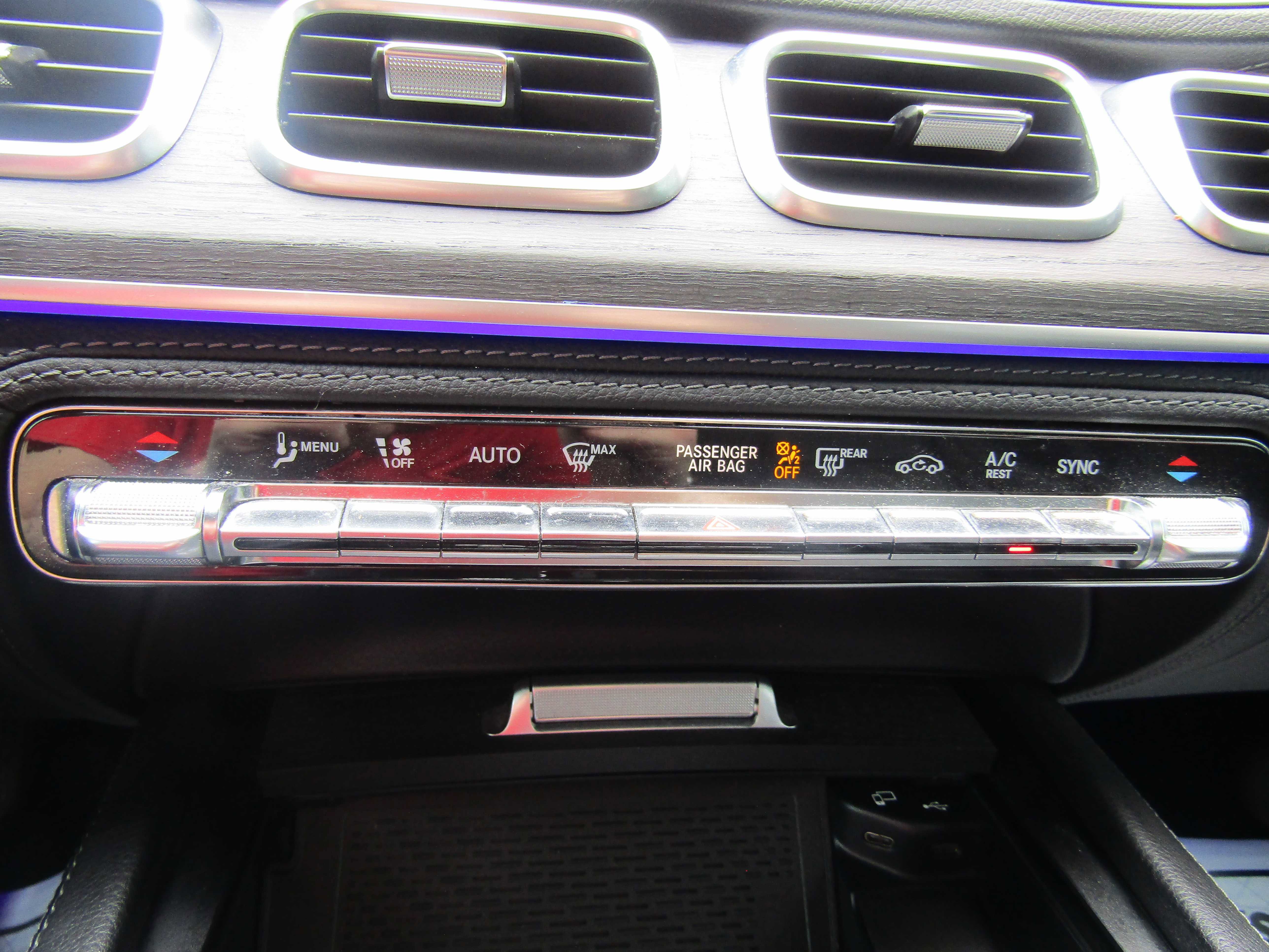 Used 2020 Mercedes-Benz GLE 350 4MATIC image 24