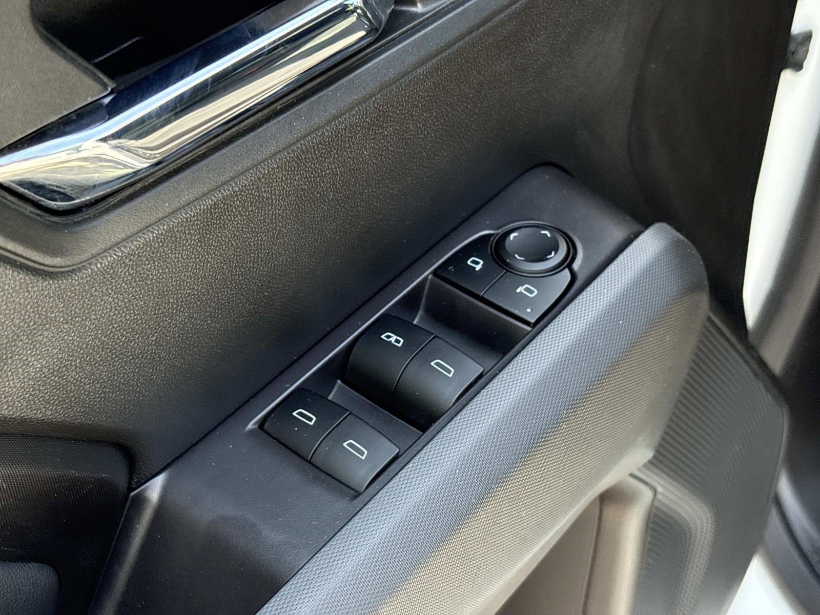 Used 2023 Chevrolet Colorado LT w/ LT Convenience Package II AWD/4WD image 13