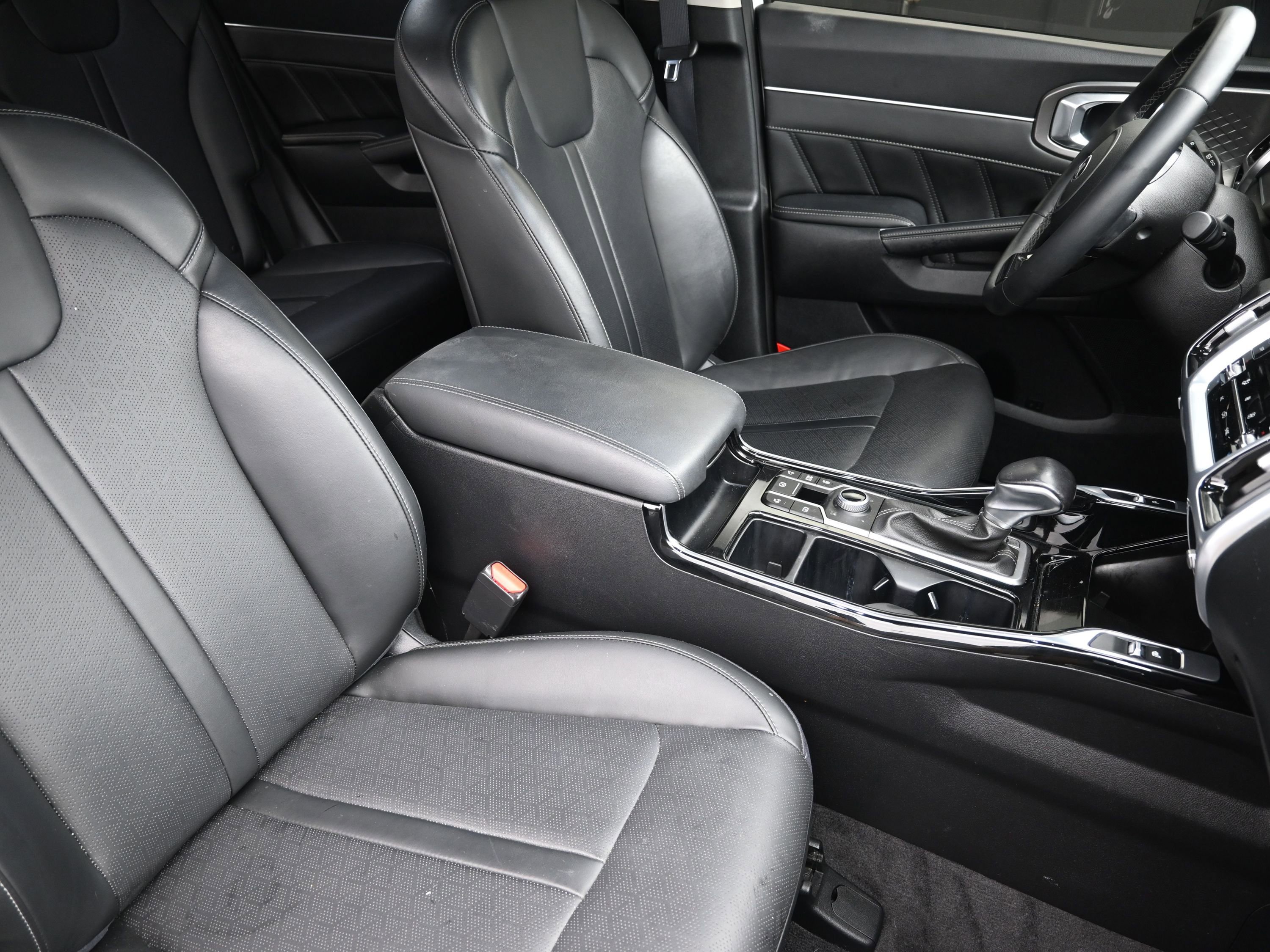 Used 2021 Kia Sorento SX image 30