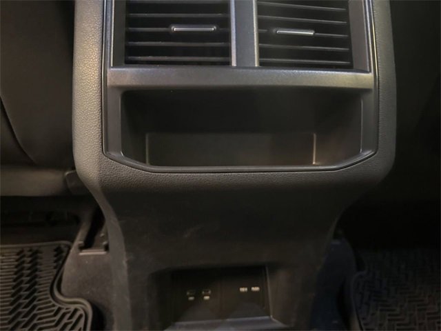 Used 2023 Volkswagen Atlas Cross Sport SEL image 17