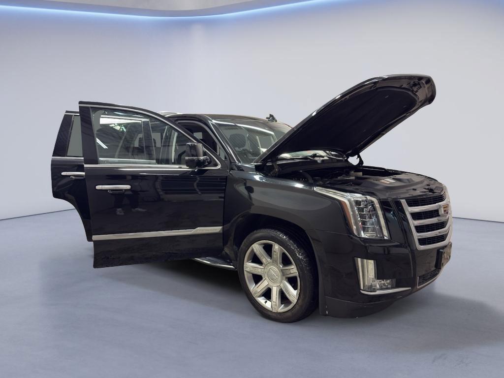 Used 2019 Cadillac Escalade Luxury image 8