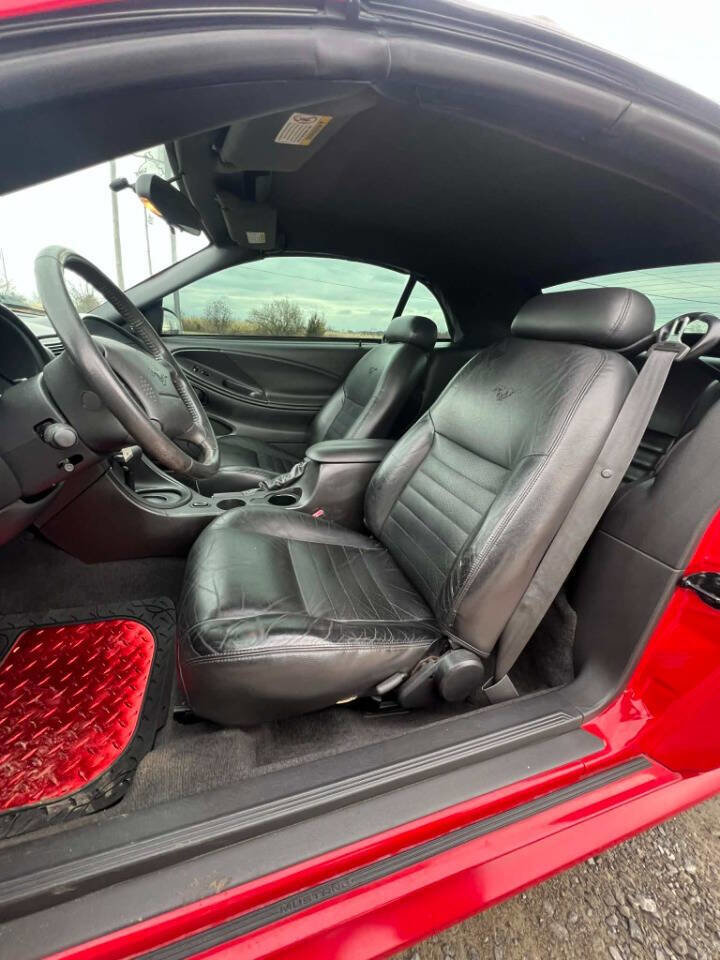 Used 2004 Ford Mustang GT image 10