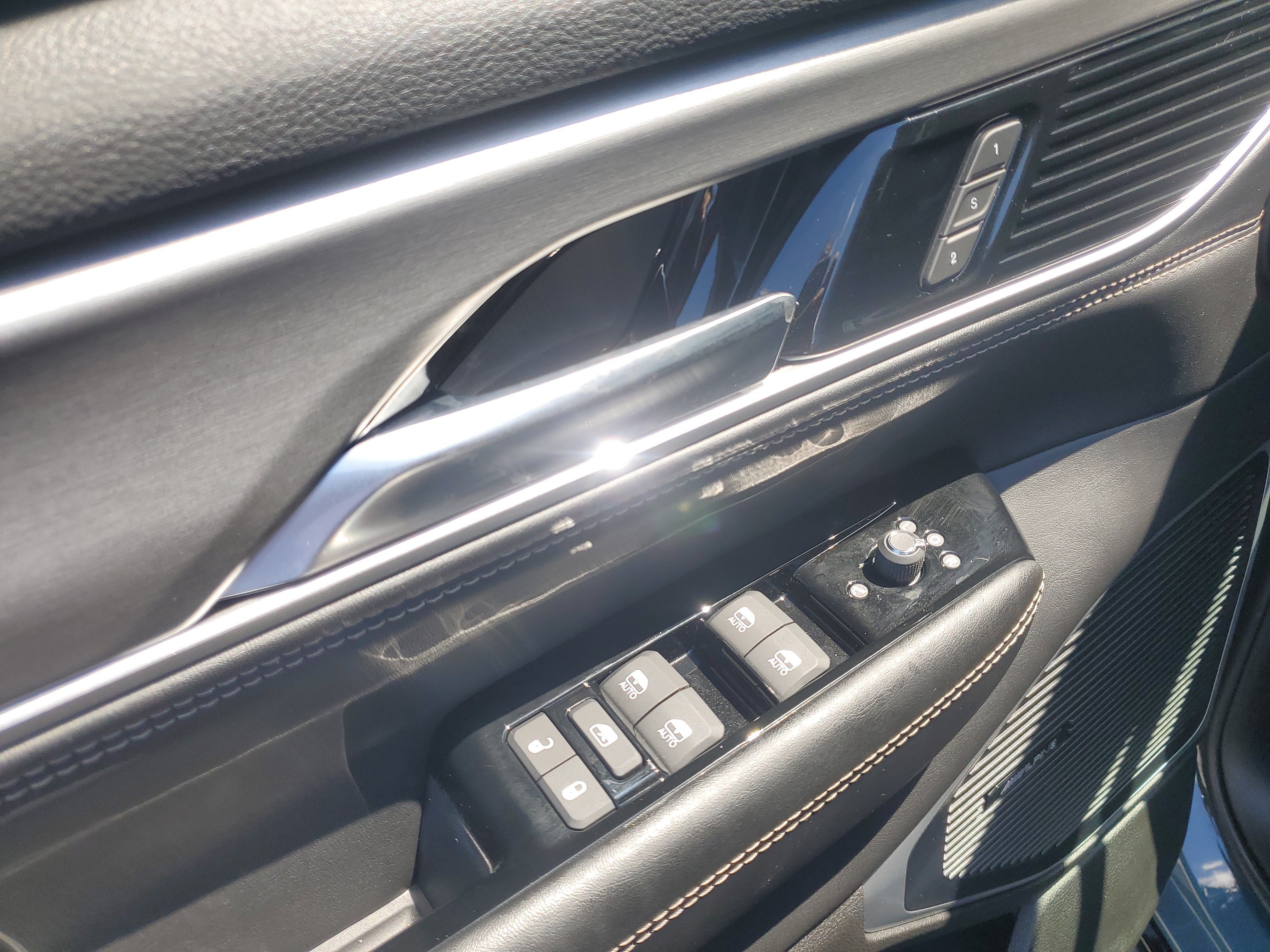 New 2026 Jeep Grand Wagoneer Limited AWD/4WD image 12