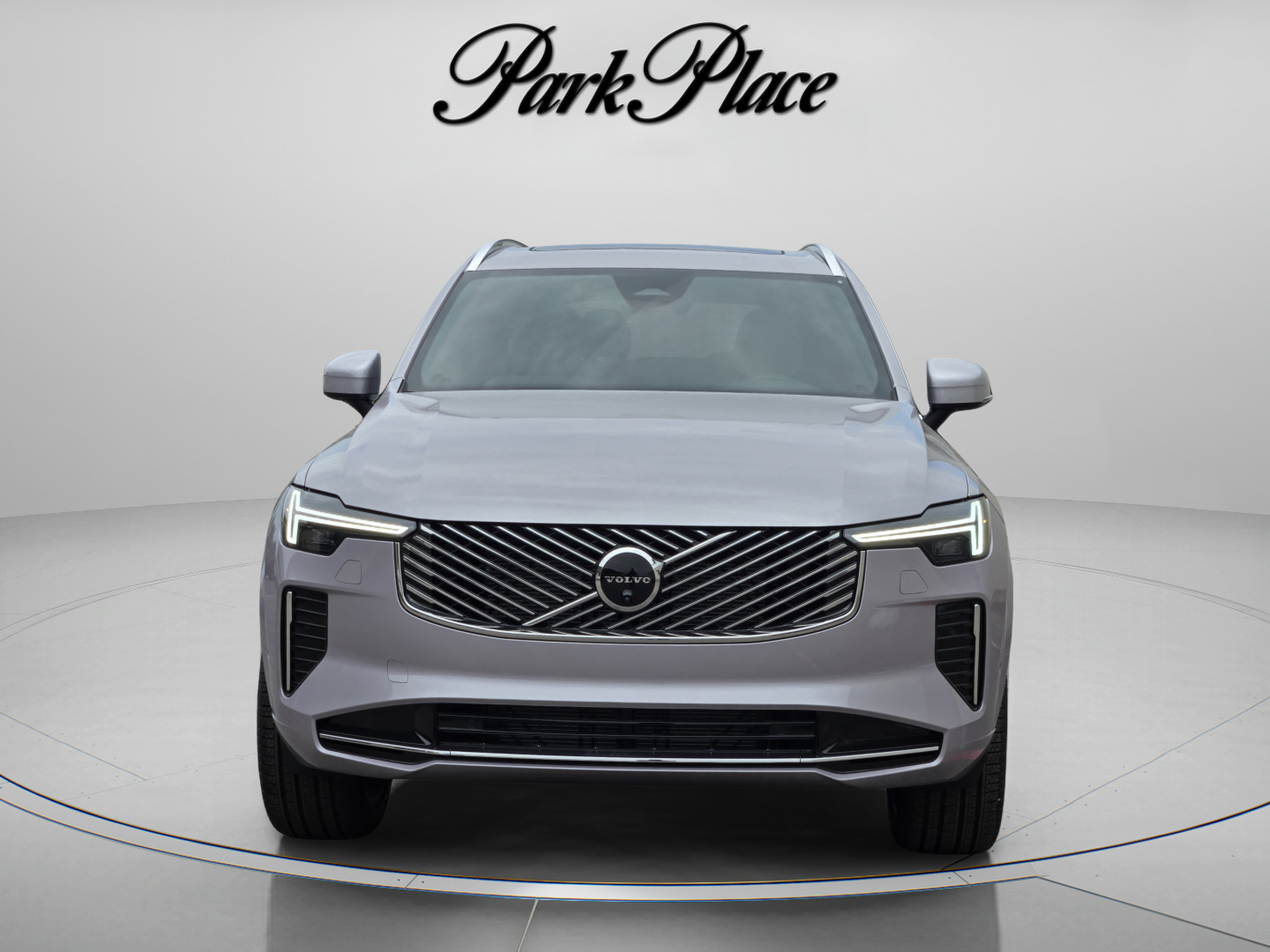 Used 2026 Volvo XC90 B6 Plus w/ Protection Package Premier AWD/4WD image 9