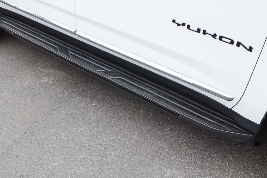 Certified 2024 GMC Yukon XL SLT w/ SLT Premium Package image 10