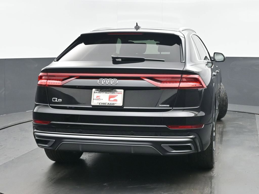 Used 2021 Audi Q8 Prestige w/ Prestige Package image 4