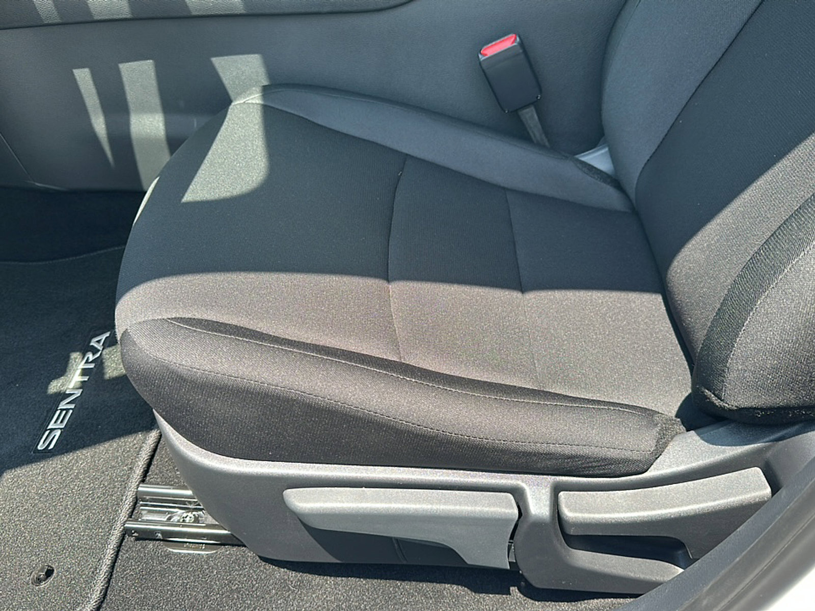 New 2025 Nissan Sentra S image 12